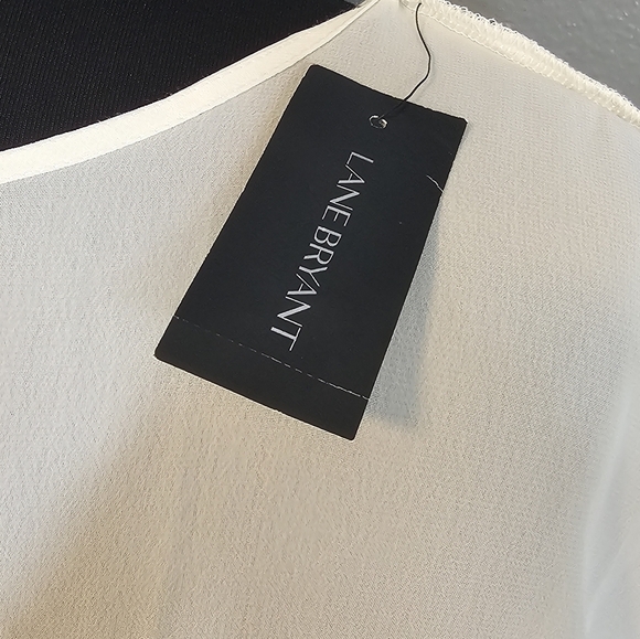 NWT Lane Bryant white tunic with black and gold leaves size 26/28W - Picture 5 of 5